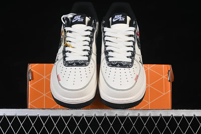 All categories Nk Air Force 1 Air Force series Nk Air Force 1 Low Air Force low-top Nike Air Force 1'07 Low co-branded old pattern Air Force 1 low-top casual sneakers LV2288-002